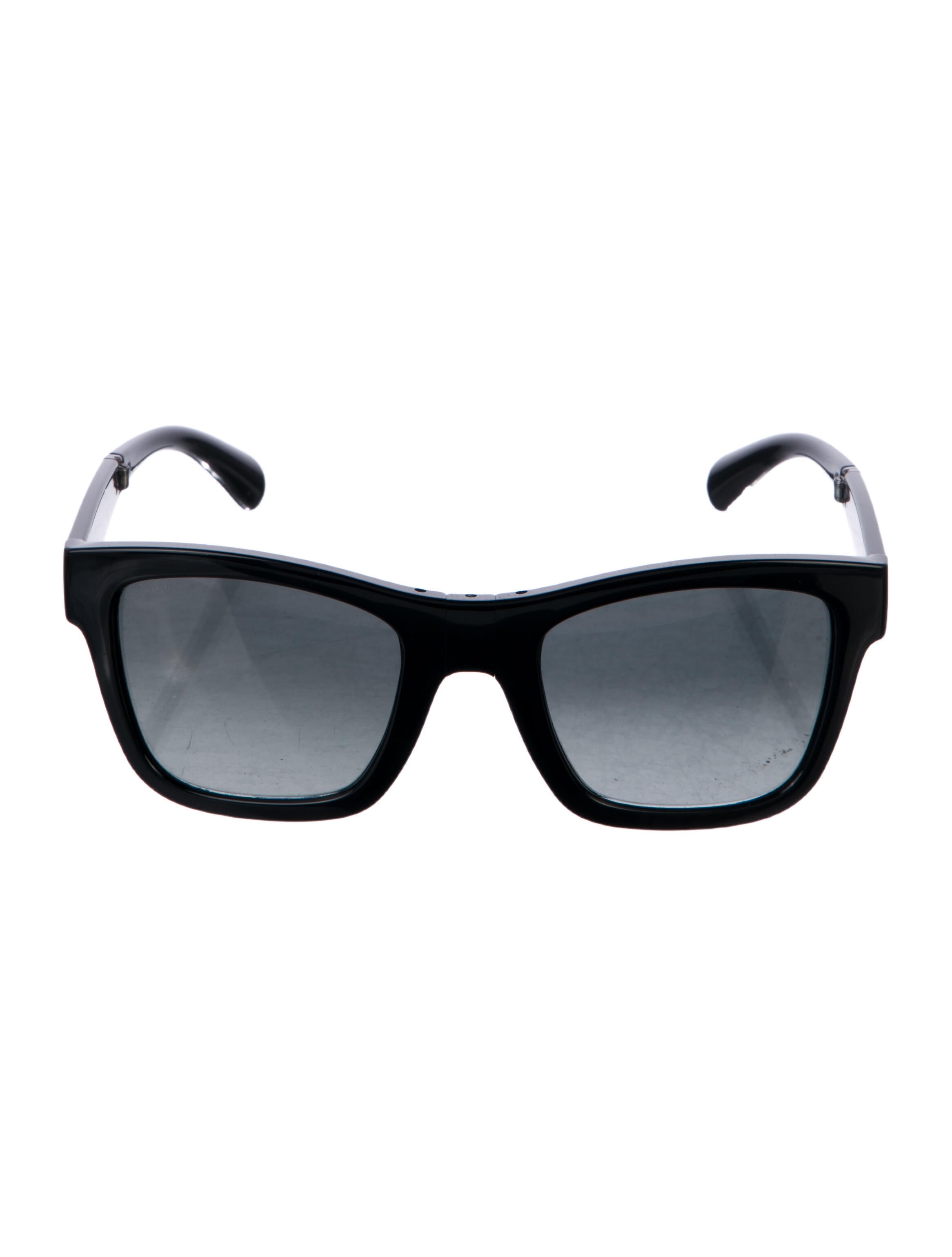 Chanel Interlocking CC Logo Wayfarer Sunglasses